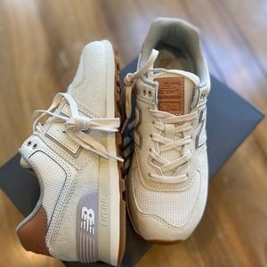 New Balance Angora With Faded Mahogany 